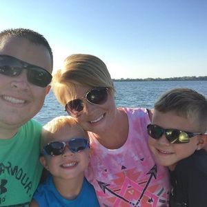 Meet your Posher, Carla